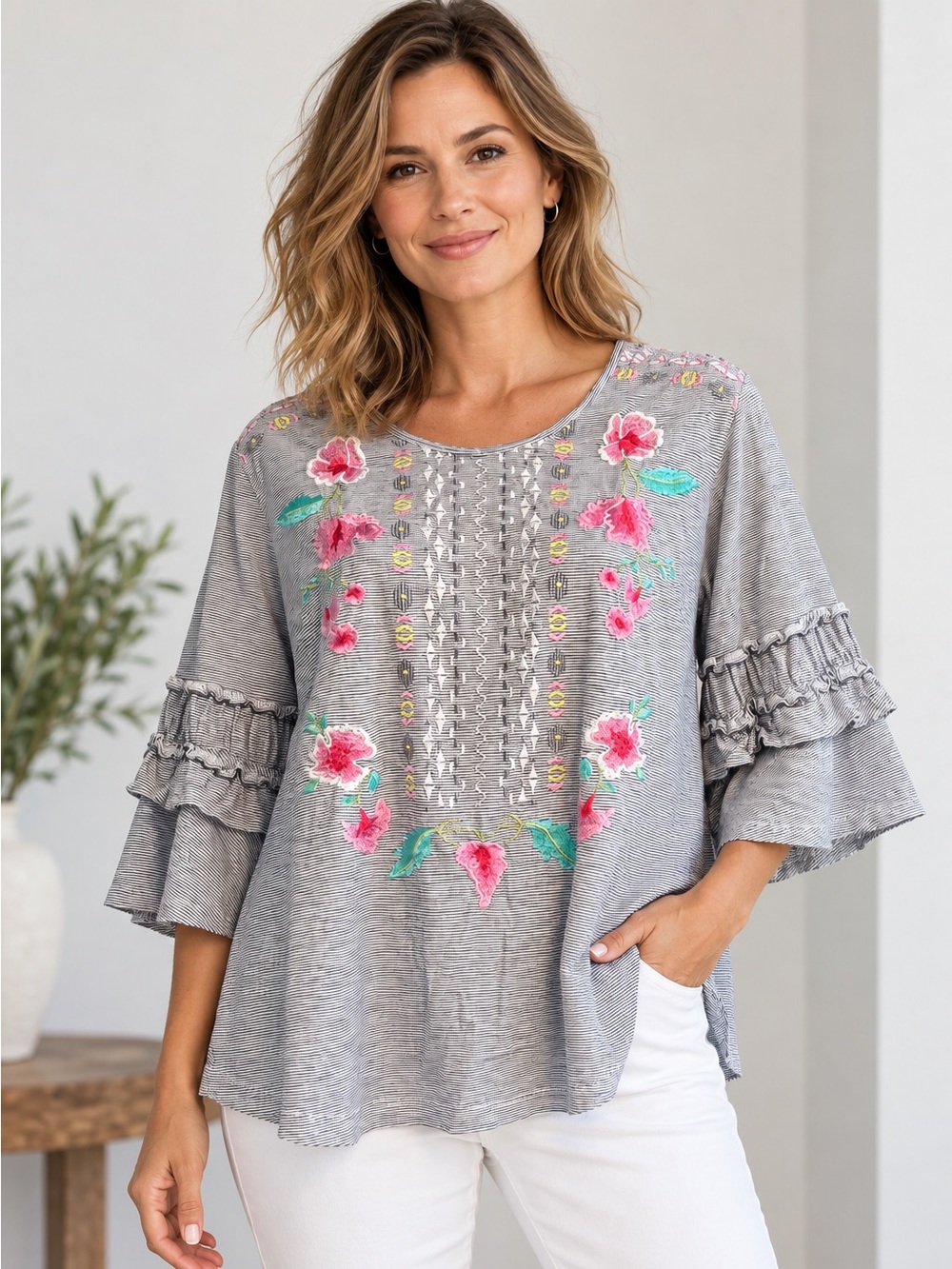 BLEU BAYOU Floral Embroidered Ruffle Sleeve Top size small